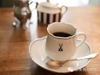 老英国茶馆和老人酒吧的调性Coffee Tei日本手冲咖啡馆