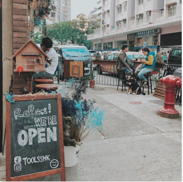 香港探店 | 转角遇到内心的自己，在这咖啡店坐一整天可以吗？