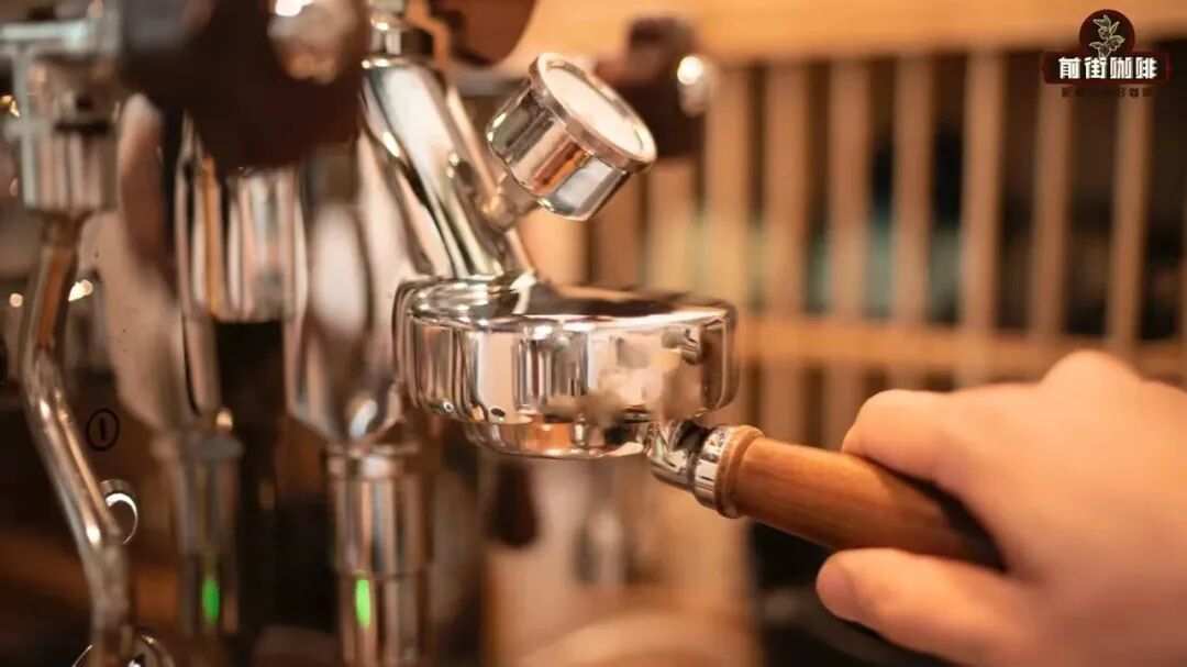 为何半自动咖啡机的第一杯意式浓缩要倒掉？家用意式咖啡机有必要倒掉第一杯浓缩咖啡吗？